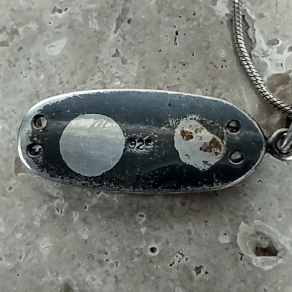 Mother of Pearl Inlay/Sterling Silver Necklace - Picture 8 of 8